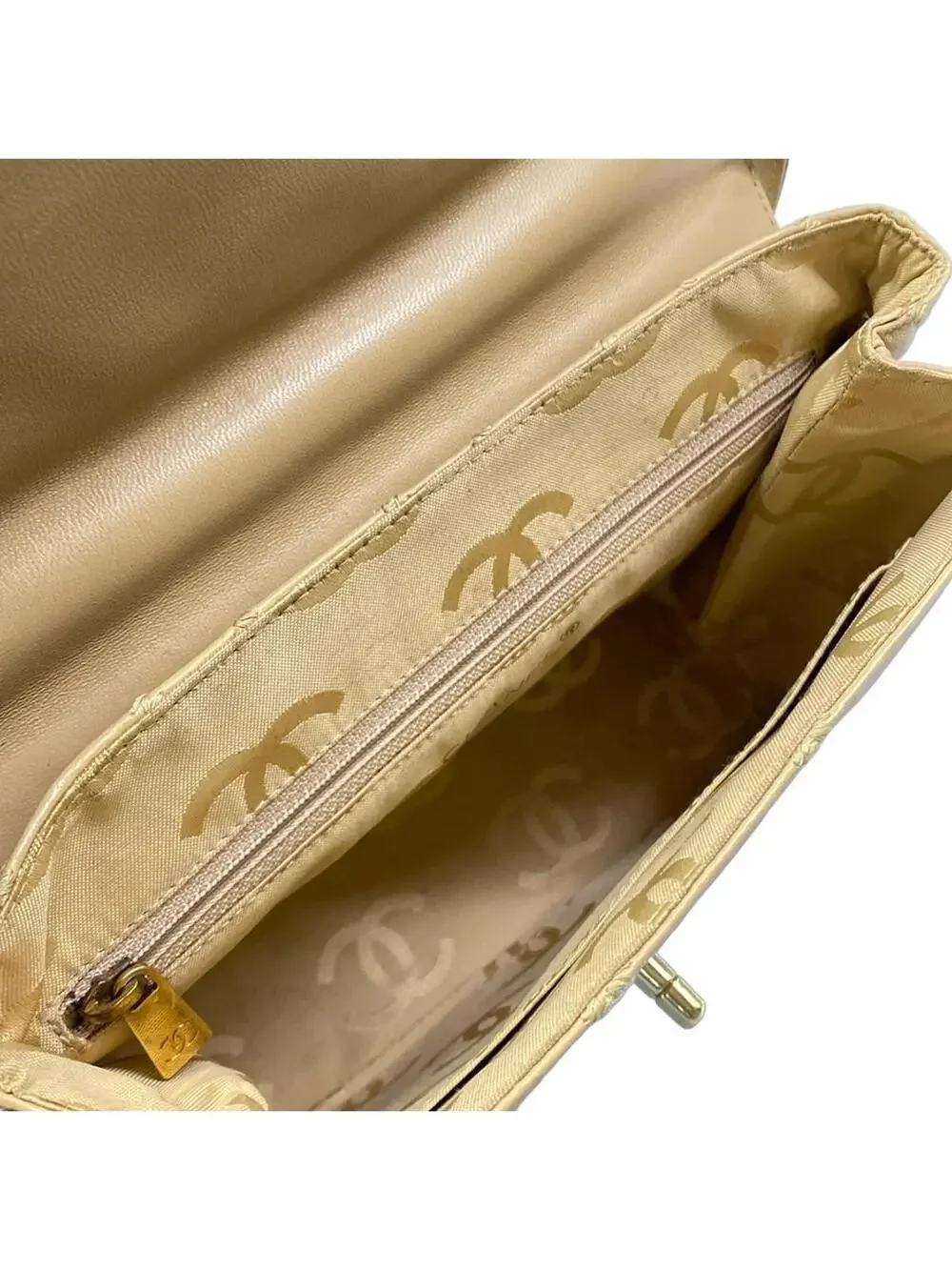 Chanel Ultra Stitch Beige Leather #284276C15B